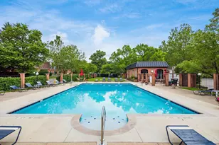 2824 Chateau Cir S, Columbus, OH 43221 - Photo 41