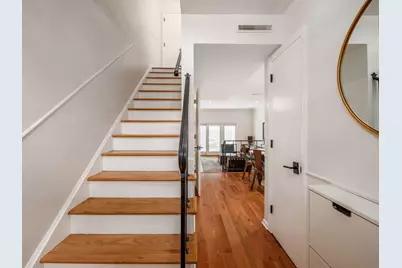 2824 Chateau Circle S #86, Columbus, OH 43221 - Photo 5