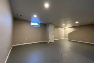 1775 Hansen Ave, Columbus, OH 43224 - Photo 13