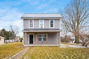 24 Main St, Bloomingburg, OH 43106 - Photo 7