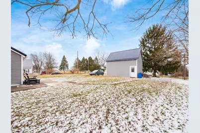 24 Main Street, Bloomingburg, OH 43106 - Photo 33