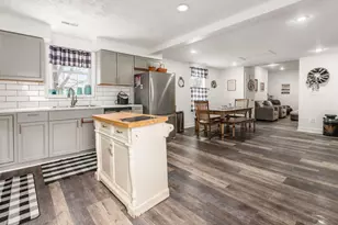 24 Main St, Bloomingburg, OH 43106 - Photo 25