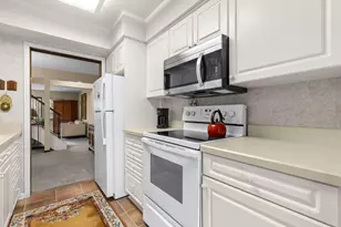 3172 Walden Ravines, Columbus, OH 43221 - Photo 11