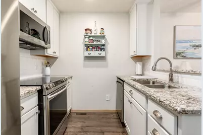 5613 Blendonridge Drive #83E, Columbus, OH 43230 - Photo 11