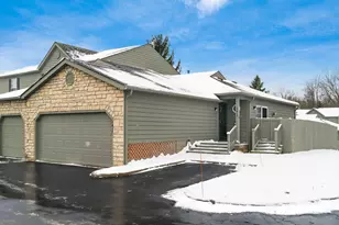 5613 Blendonridge Dr, Columbus, OH 43230 - Photo 3