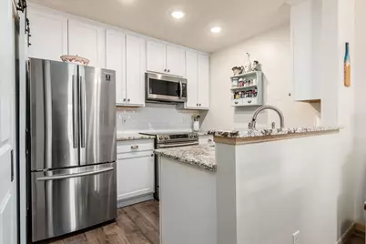 5613 Blendonridge Drive #83E, Columbus, OH 43230 - Photo 9