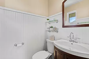 2668 Edgevale Rd, Upper Arlington, OH 43221 - Photo 29