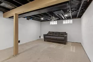 911 Kinnear, Columbus, OH 43212 - Photo 21