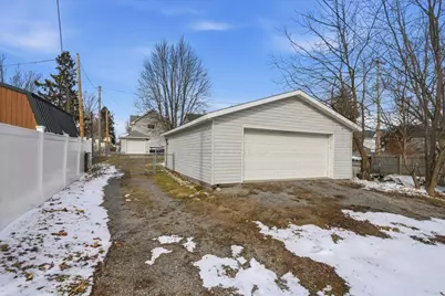 121 W Lincoln Avenue, Bellefontaine, OH 43311 - Photo 47