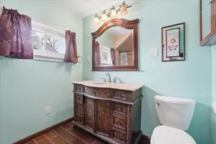 121 W Lincoln Ave, Bellefontaine, OH 43311 - Photo 33