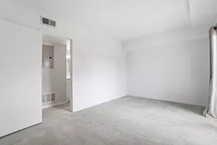 736 Worthington Forest Pl, Columbus, OH 43229 - Photo 19