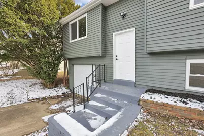 3745 Wynds Drive, Columbus, OH 43232 - Photo 5