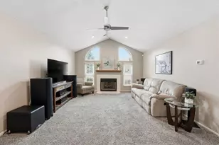 6617 Heatherstone Cir, Dublin, OH 43017 - Photo 7