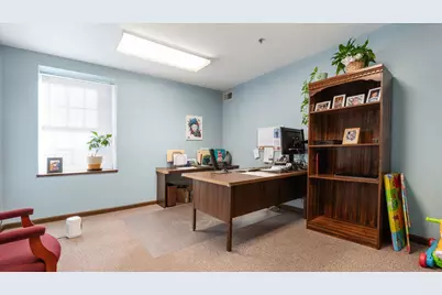 320 Main Street, Zanesville, OH 43701 - Photo 9