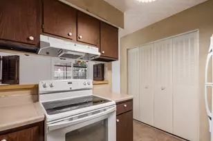 3079 Jersey Dr, Columbus, OH 43204 - Photo 13