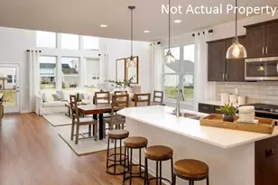 2036 Mirtillo Dr, Hilliard, OH 43026 - Photo 5