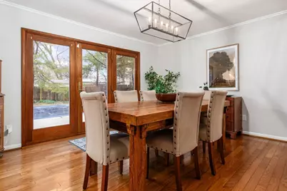 2200 Nayland Road, Columbus, OH 43220 - Photo 9