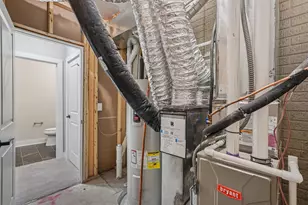 282 Dickenson St, Columbus, OH 43215 - Photo 57