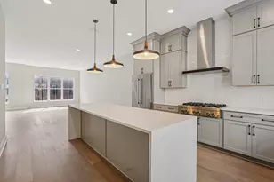 282 Dickenson St, Columbus, OH 43215 - Photo 19