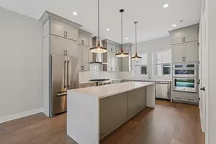 282 Dickenson St, Columbus, OH 43215 - Photo 21