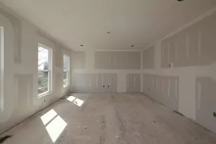 8169 Griffin Dr, Reynoldsburg, OH 43068 - Photo 5