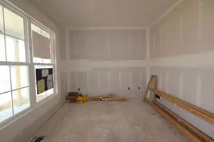 8169 Griffin Dr, Reynoldsburg, OH 43068 - Photo 3