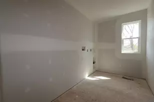 8169 Griffin Dr, Reynoldsburg, OH 43068 - Photo 15