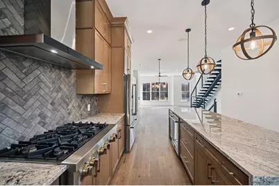 284 Dickenson Street, Columbus, OH 43215 - Photo 13