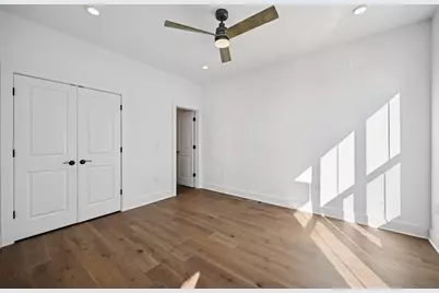 284 Dickenson Street, Columbus, OH 43215 - Photo 17