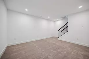 284 Dickenson St, Columbus, OH 43215 - Photo 37