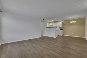 5621 Cedar Springs, Columbus, OH 43228 - Photo 7