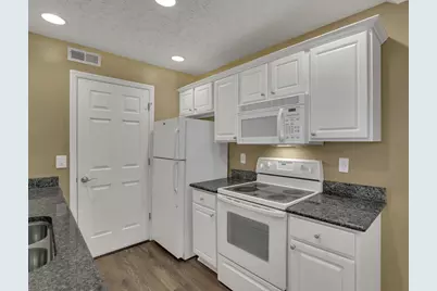 5621 Cedar Springs, Columbus, OH 43228 - Photo 13