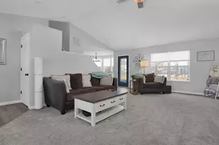 2106 Stoneside Dr, Hilliard, OH 43026 - Photo 7