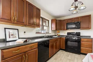 4256 Hoover Rd, Grove City, OH 43123 - Photo 11