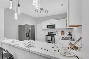 1971 Aberdeen Ave, Columbus, OH 43211 - Photo 3