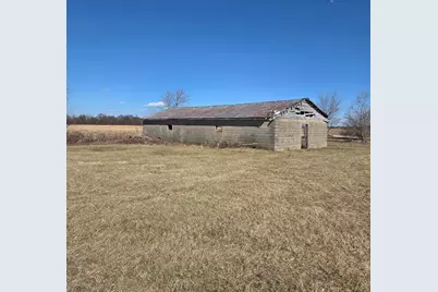 2105 Stonerock Road, Williamsport, OH 43164 - Photo 17