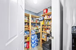 1276 4 Star Dr E, Galloway, OH 43119 - Photo 15