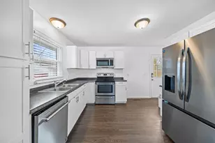 1243 Simpson Dr, Columbus, OH 43227 - Photo 9