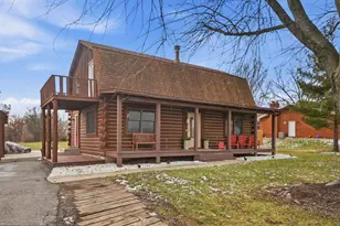 1495 Holton Rd, Grove City, OH 43123 - Photo 1