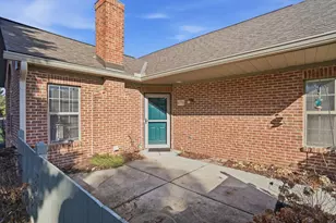 6770 Chateau Chase Dr, Columbus, OH 43235 - Photo 5