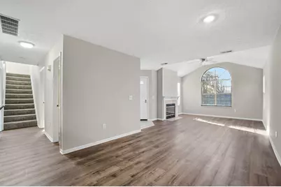 6770 Chateau Chase Drive, Columbus, OH 43235 - Photo 17