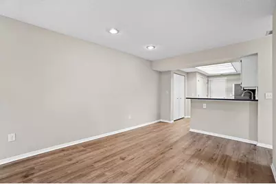 6770 Chateau Chase Drive, Columbus, OH 43235 - Photo 15