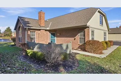 6770 Chateau Chase Drive, Columbus, OH 43235 - Photo 3