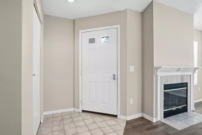 6770 Chateau Chase Drive, Columbus, OH 43235 - Photo 9