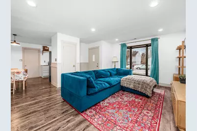 3996 Deer Lake Way, Columbus, OH 43204 - Photo 3