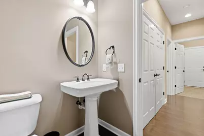 3913 Shadowstone Way, Columbus, OH 43221 - Photo 31