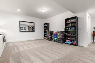 5801 Hickory Dr, Lewis Center, OH 43035 - Photo 57