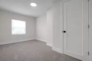 271 S Warren Ave, Columbus, OH 43204 - Photo 19