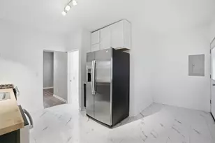 160 E Race St, Mechanicsburg, OH 43044 - Photo 13