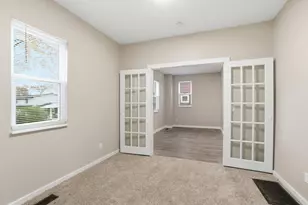 160 E Race St, Mechanicsburg, OH 43044 - Photo 9